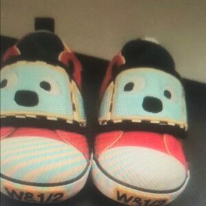 Toddler shoes
